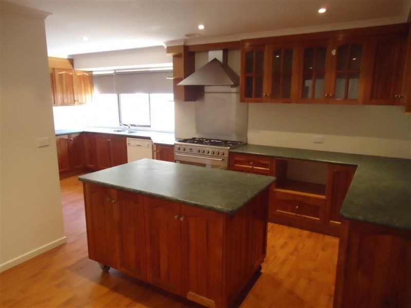 71 Pugsley Avenue, Estella NSW 2650