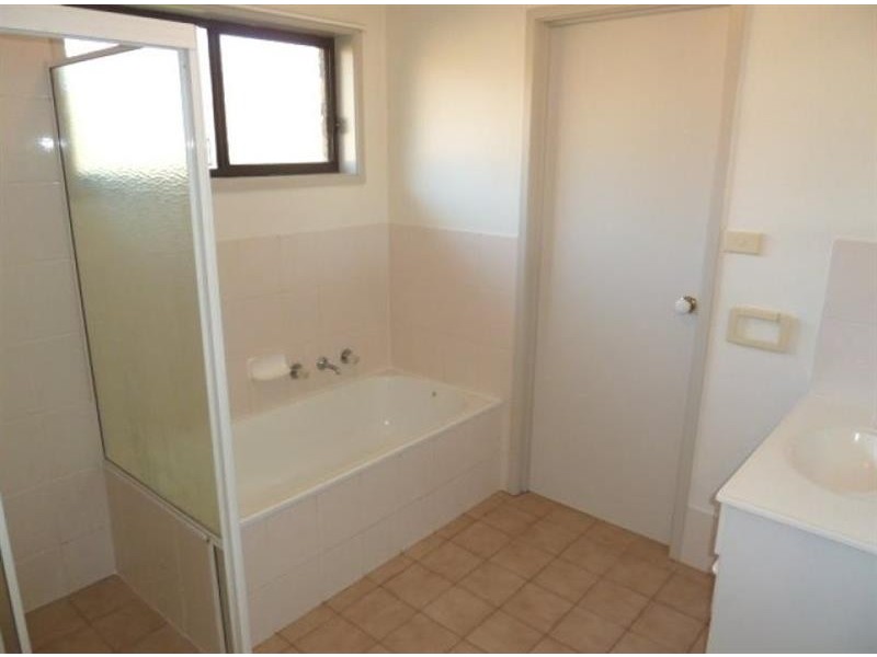14 Frances Court, Ashmont NSW 2650