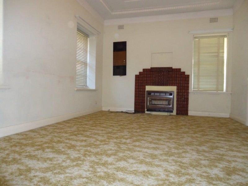 29 Athol Street, Turvey Park NSW 2650