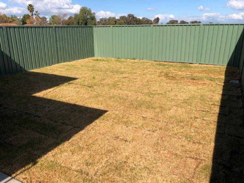 5 Hazelwood Drive, Forest Hill NSW 2651