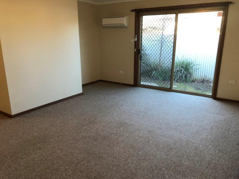 4/96 Crampton Street, Wagga Wagga NSW 2650