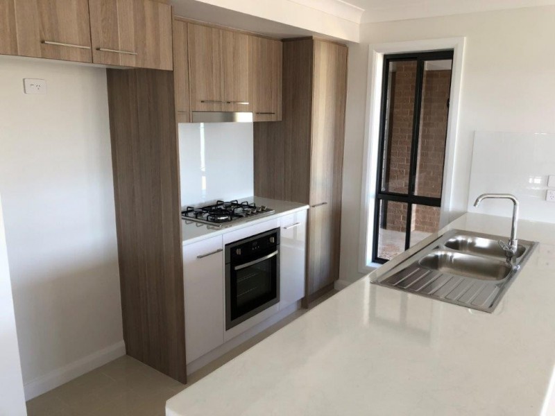 1/11 Gimlet Place, Forest Hill NSW 2651