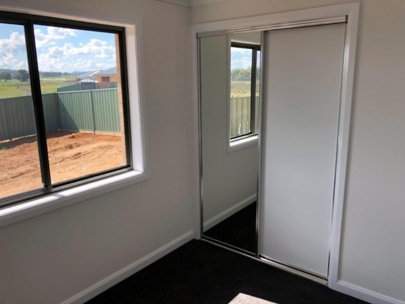 1/11 Gimlet Place, Forest Hill NSW 2651