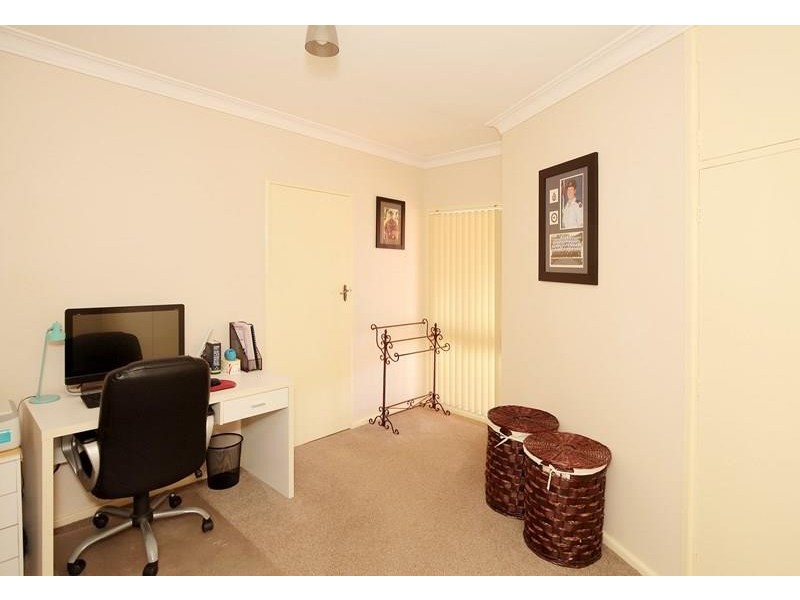 2/21 Inglis Street, Lake Albert NSW 2650