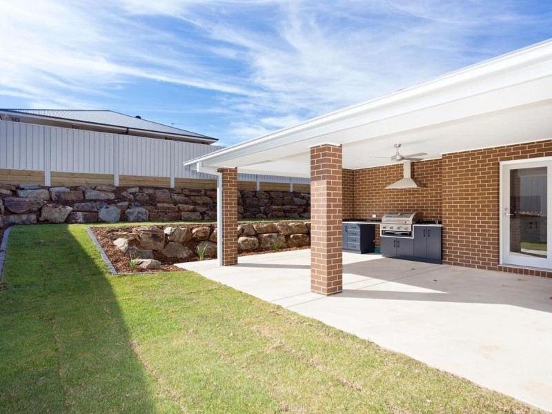 22 Ellerslie Street, Gobbagombalin NSW 2650