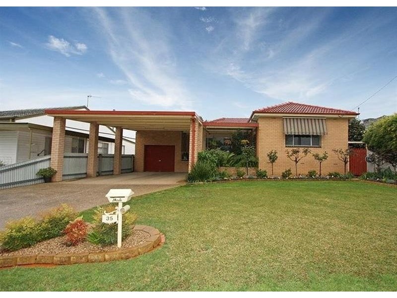 35 Beltana Avenue, Mount Austin NSW 2650