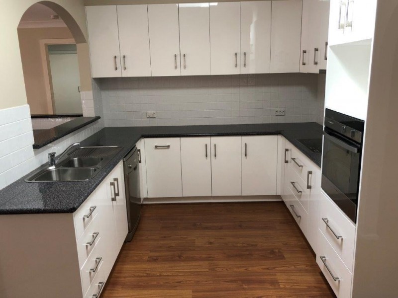 35 Beltana Avenue, Mount Austin NSW 2650