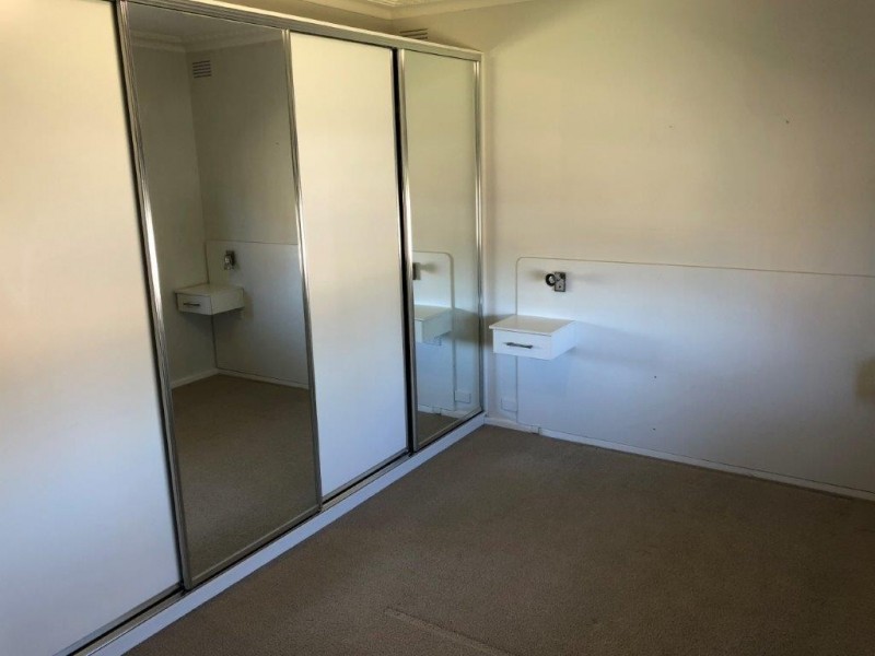 35 Beltana Avenue, Mount Austin NSW 2650