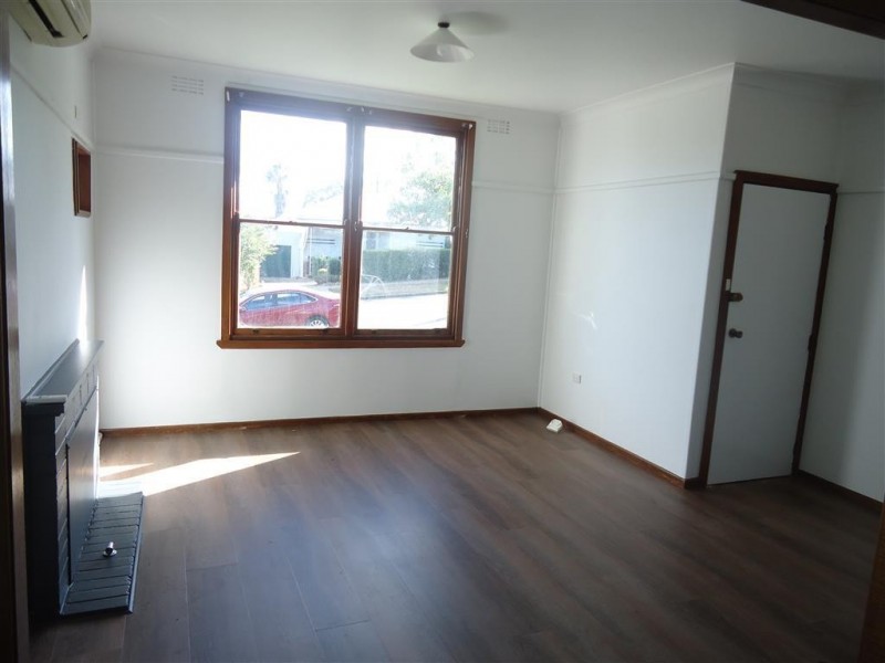 20 Fernleigh Road, Mount Austin NSW 2650