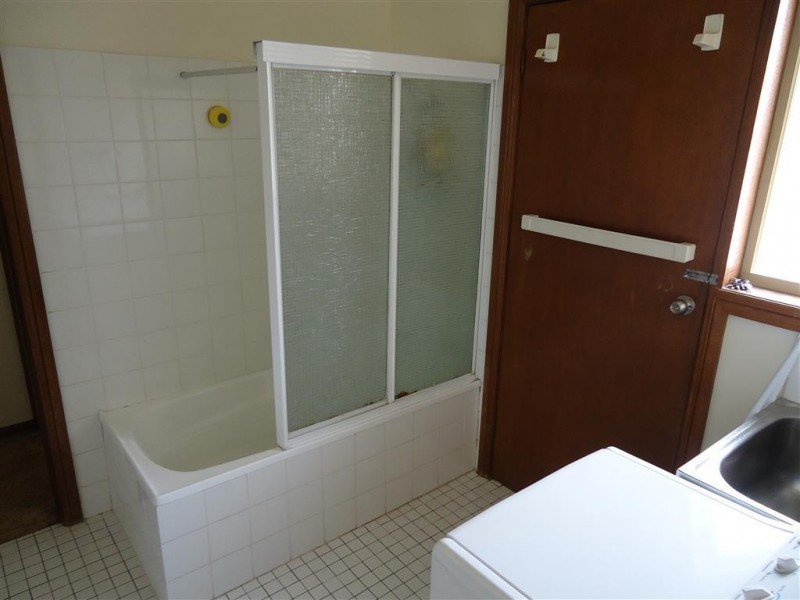 3/6 Bulolo Street, Ashmont NSW 2650