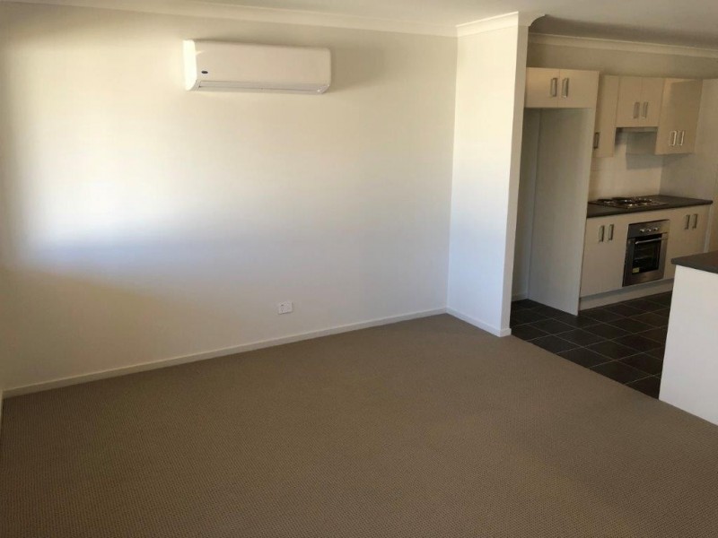 27 Sunvale Crescent, Estella NSW 2650