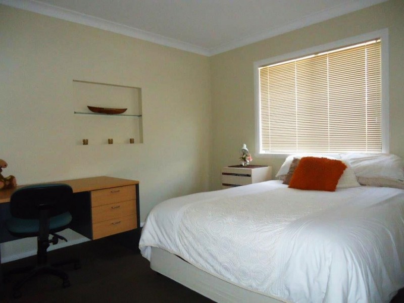 22 Bogong Crescent, Tatton NSW 2650