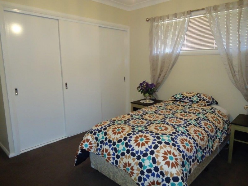 22 Bogong Crescent, Tatton NSW 2650