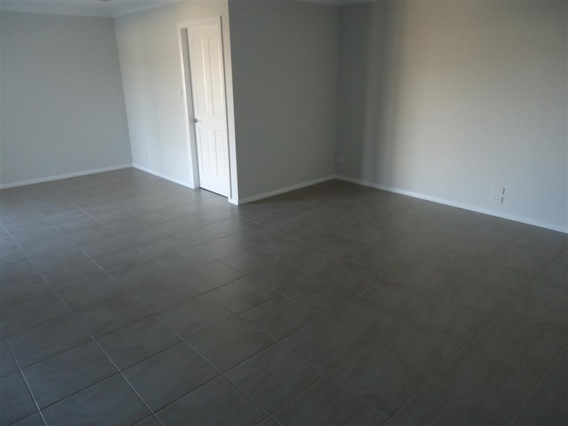 6 Ellerslie Street, Gobbagombalin NSW 2650