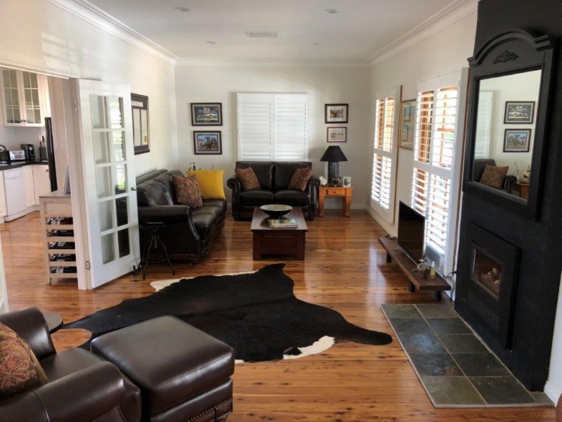 23 Brooklyn Drive, Bourkelands NSW 2650