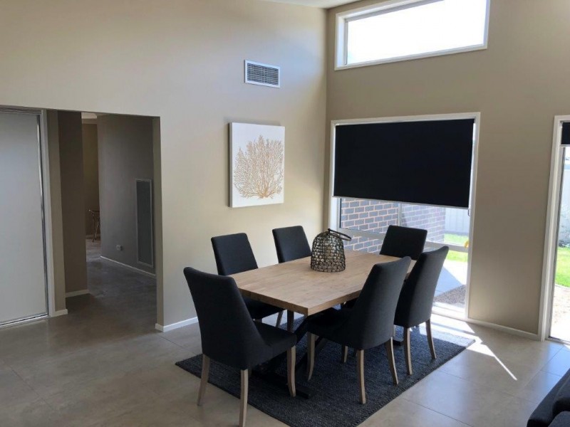 7 Wade Street, Turvey Park NSW 2650