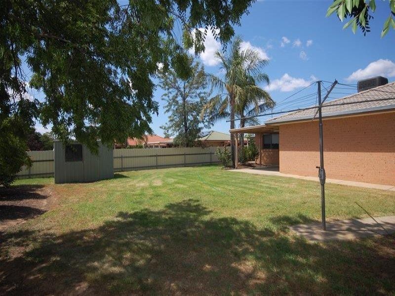26 Langi Crescent, Wagga Wagga NSW 2650