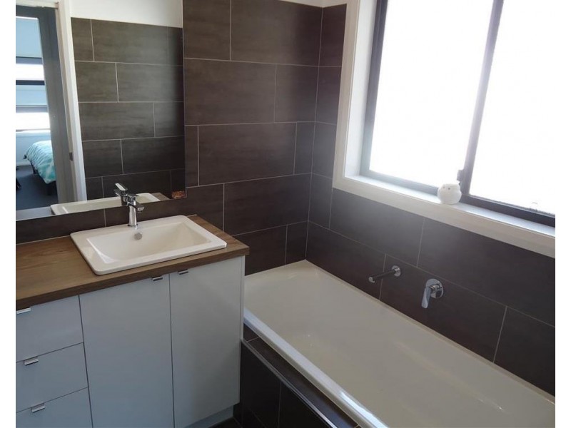 91 Barmedman Avenue, Gobbagombalin NSW 2650