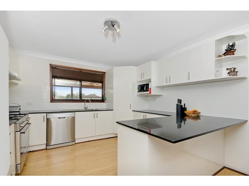 3 Dudgeon  St, Albion Park NSW 2527