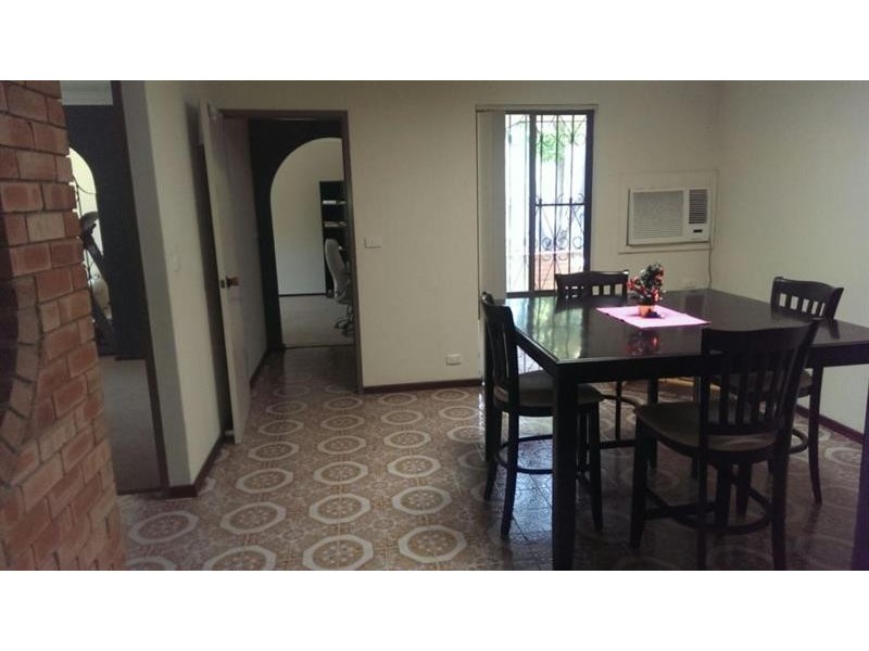 11 Goudhurst Pl, Gosnells WA 6110