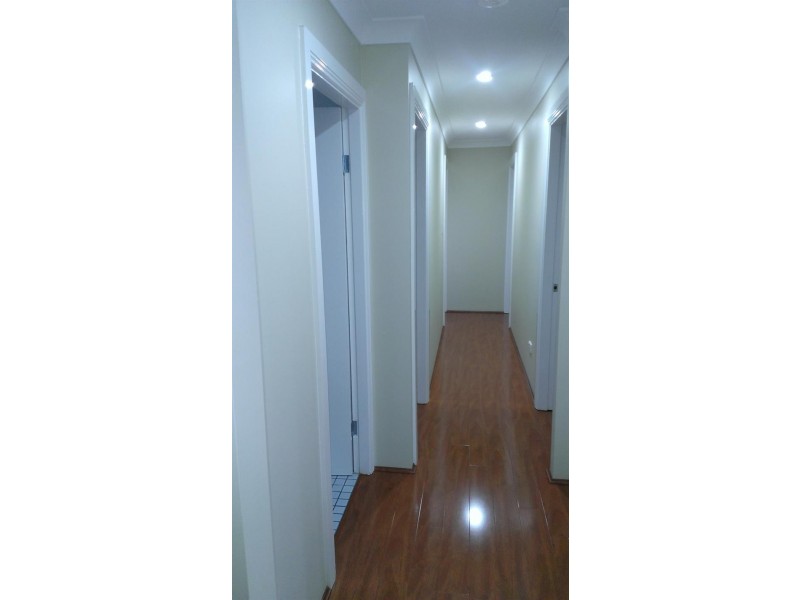 5 Ainslee Ct, Cranebrook NSW 2749