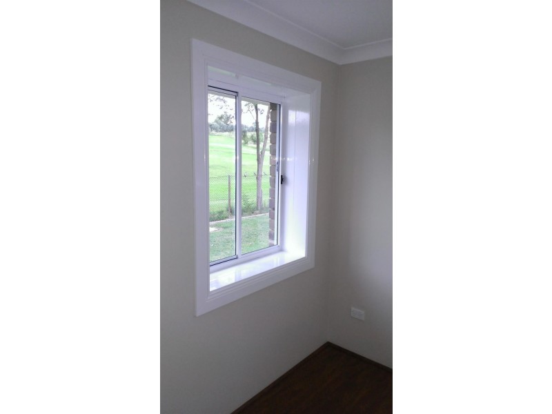 5 Ainslee Ct, Cranebrook NSW 2749