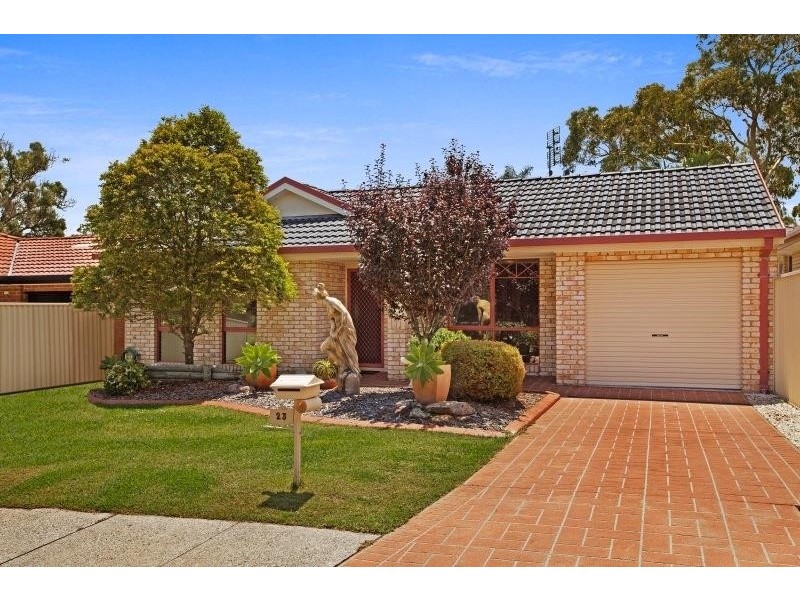 23 Nelmes Rd, Blue Haven NSW 2262
