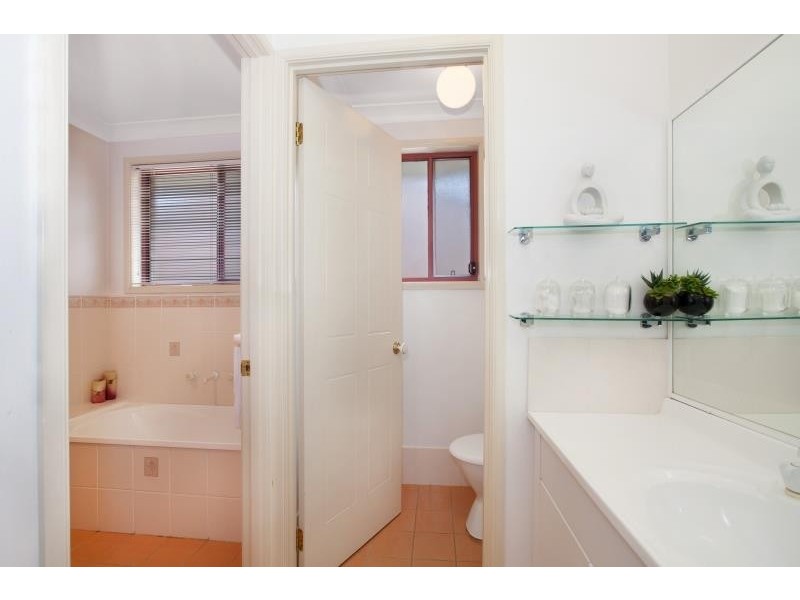 23 Nelmes Rd, Blue Haven NSW 2262