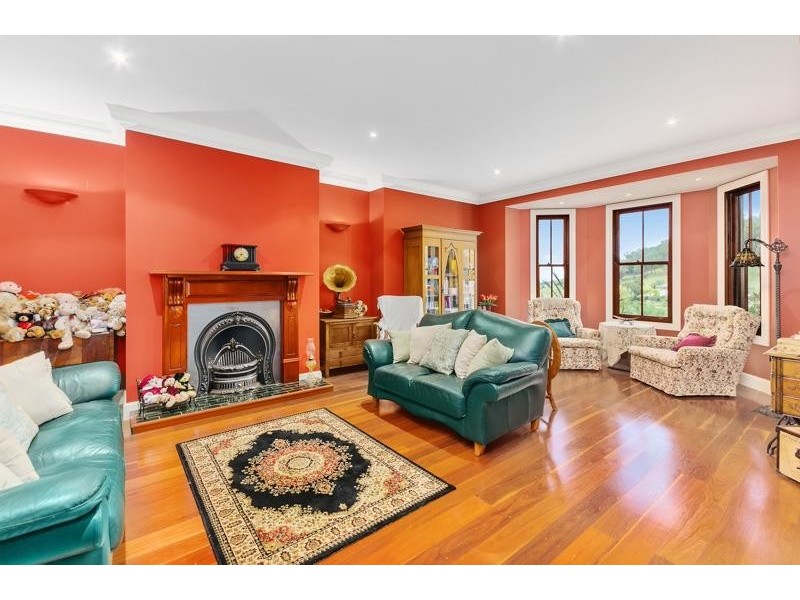 145 Daintree Dr, Albion Park NSW 2527