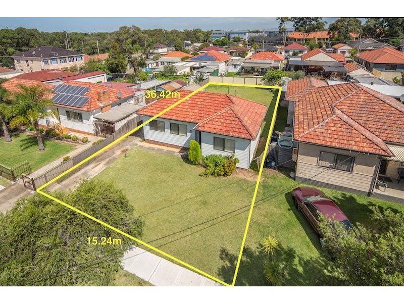 10 Randolph St, South Granville NSW 2142