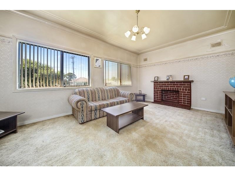 10 Randolph St, South Granville NSW 2142