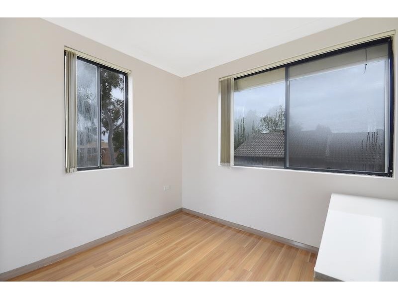 9/20 Santley Cres, Kingswood NSW 2747