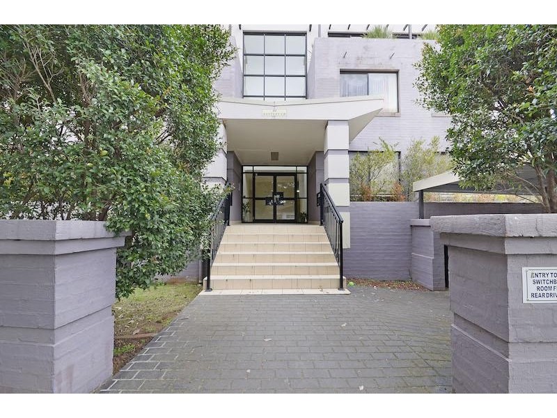 9/20 Santley Cres, Kingswood NSW 2747