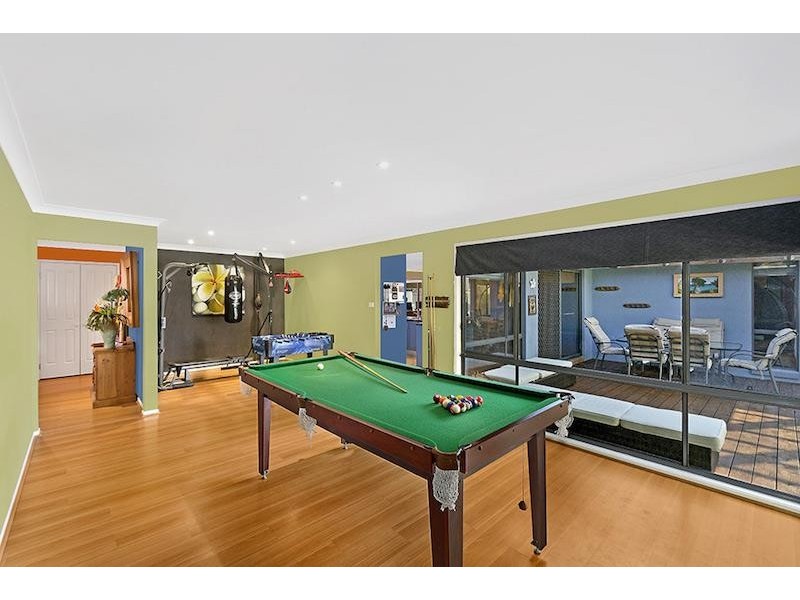 6 Fernlee Ct, Woongarrah NSW 2259