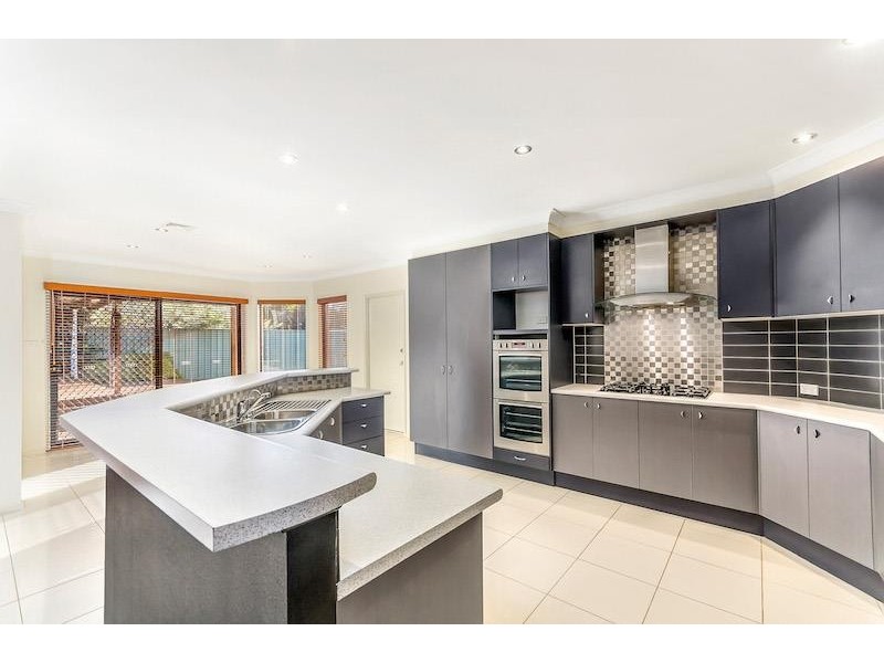 20 Drysdale Rd, Albion Park NSW 2527