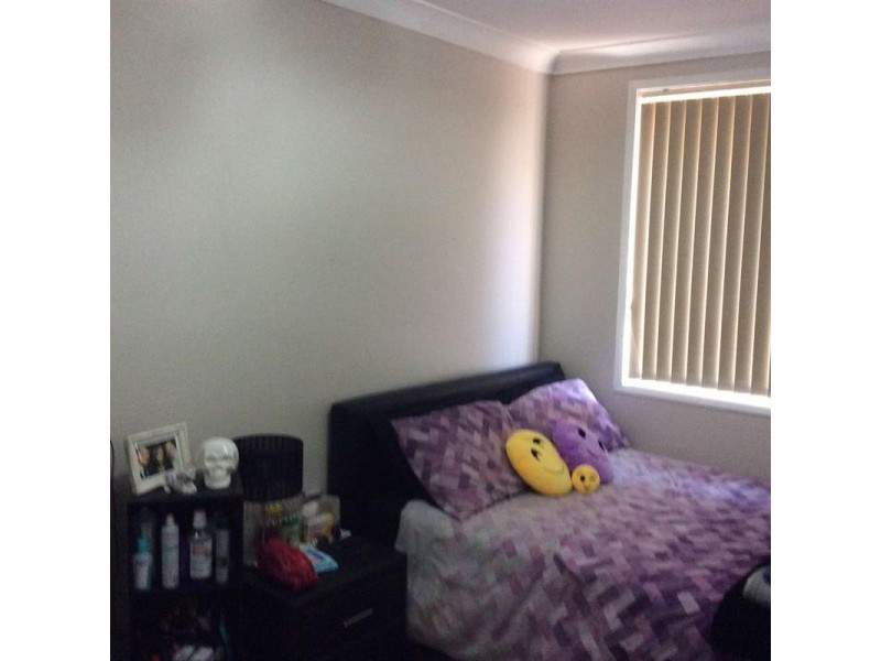 1 Garrick Road, St Clair NSW 2759