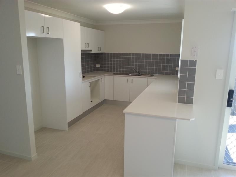 40 Raintree Tce, Wadalba NSW 2259