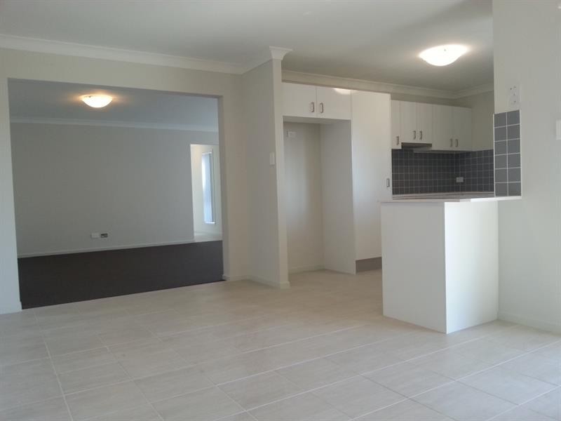 40 Raintree Tce, Wadalba NSW 2259