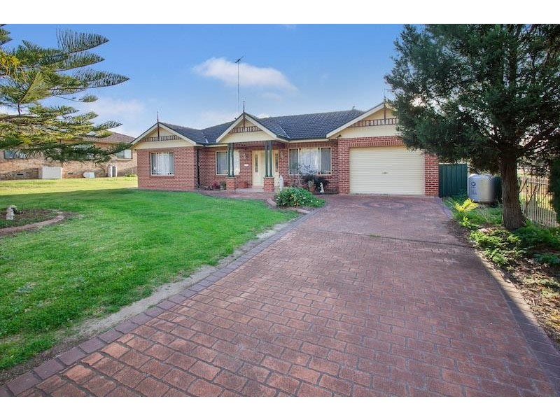 115 Dickson Rd, Leppington NSW 2179