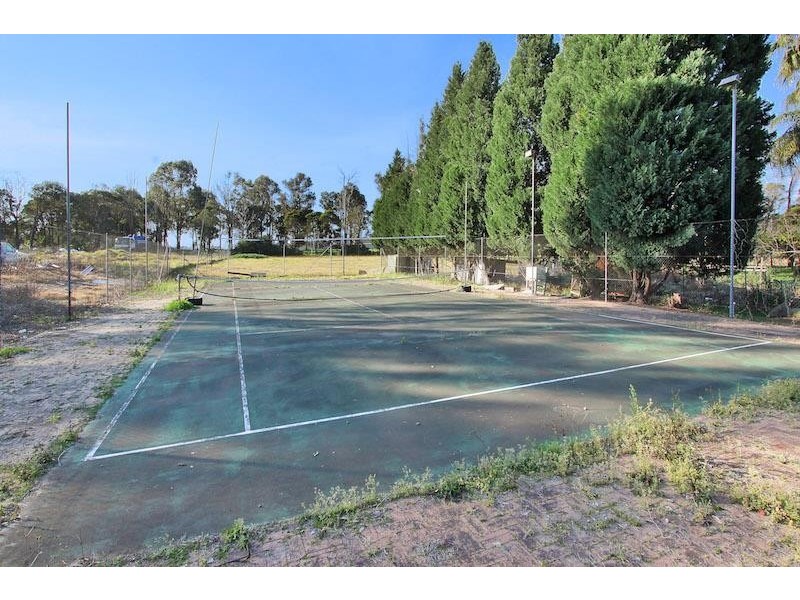 325 Sixth Ave, Austral NSW 2179