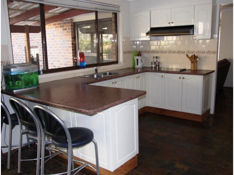 16 Soling Cres, Cranebrook NSW 2749