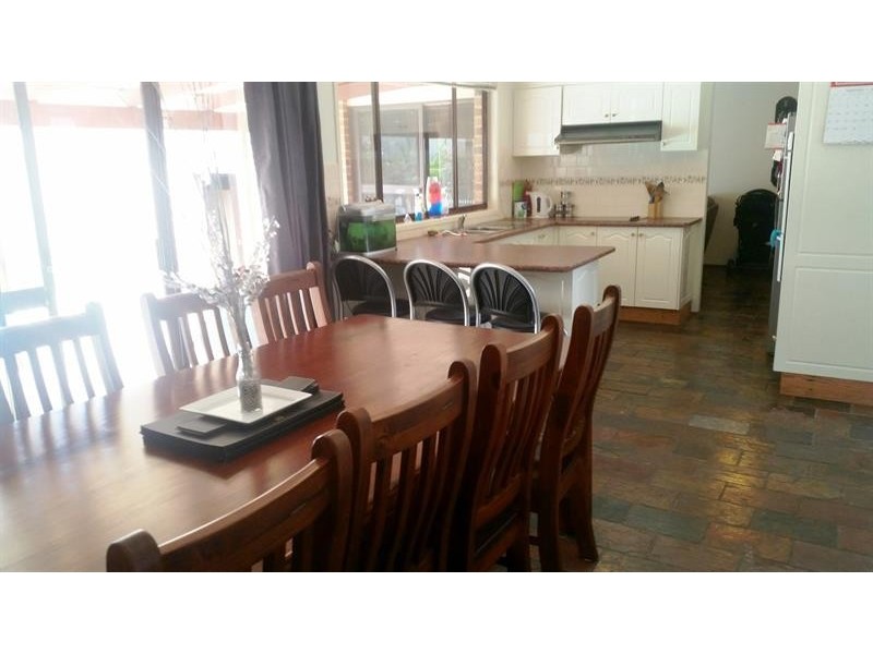 16 Soling Cres, Cranebrook NSW 2749