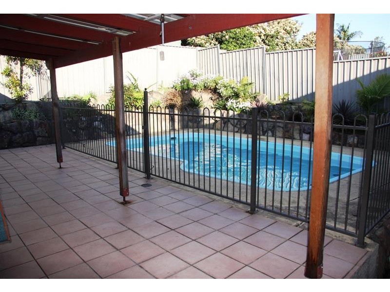 16 Soling Cres, Cranebrook NSW 2749