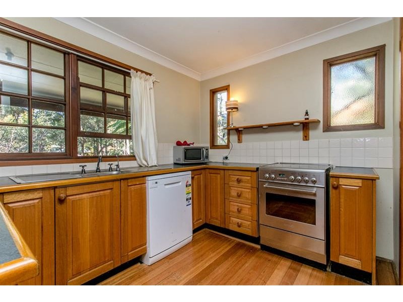 15 Currawong Cres, Bowen Mountain NSW 2753