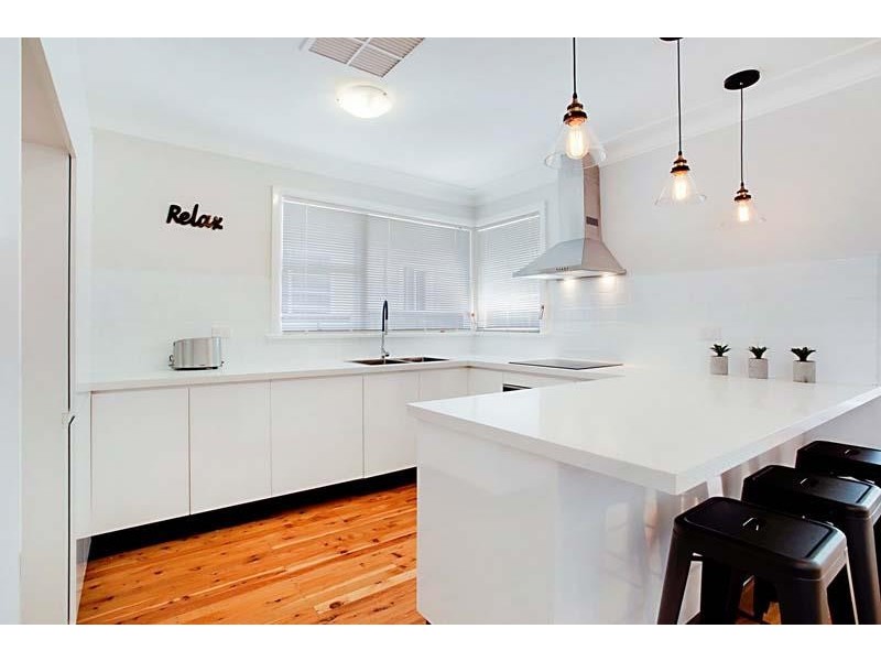 14 Guildford Road, Cambridge Park NSW 2747