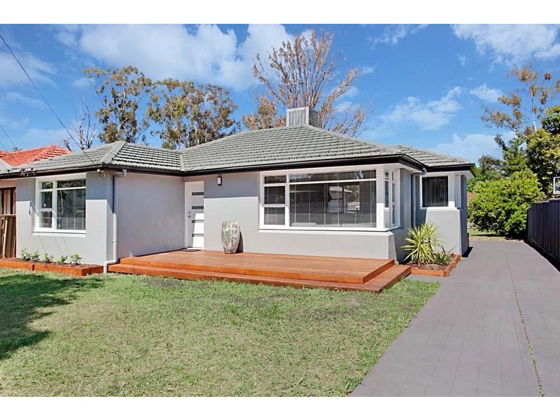 14 Guildford Road, Cambridge Park NSW 2747