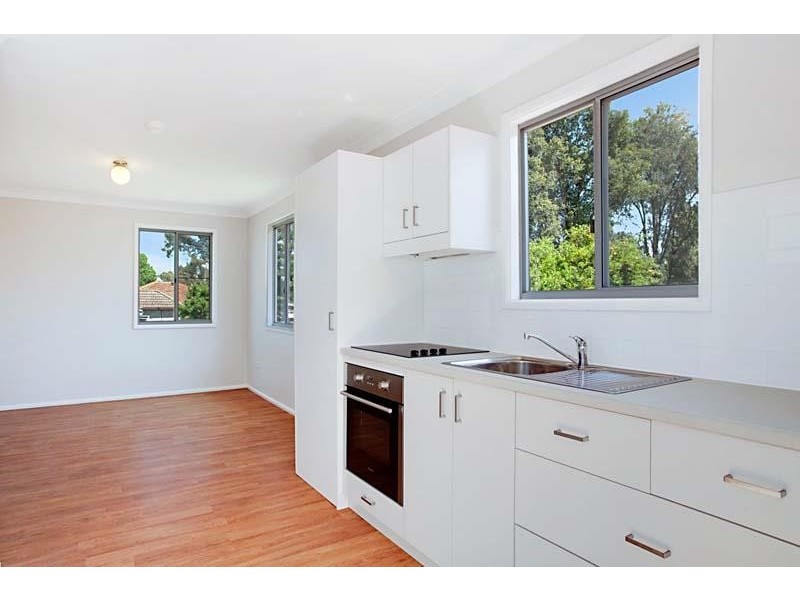 14 Guildford Road, Cambridge Park NSW 2747