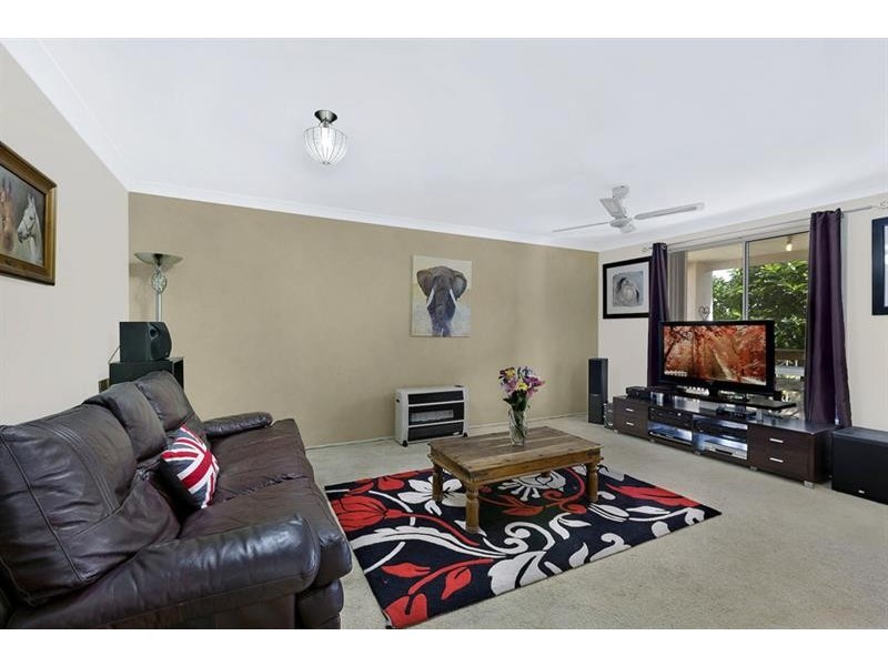 39 Georgia Dr, Hamlyn Terrace NSW 2259