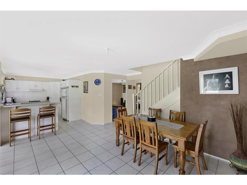 39 Georgia Dr, Hamlyn Terrace NSW 2259