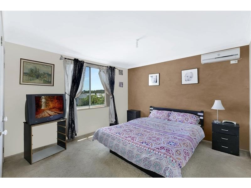 39 Georgia Dr, Hamlyn Terrace NSW 2259